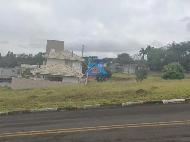 Terreno com 300m², à venda, no bairro Residencial Jardim Botânico em Itatiba