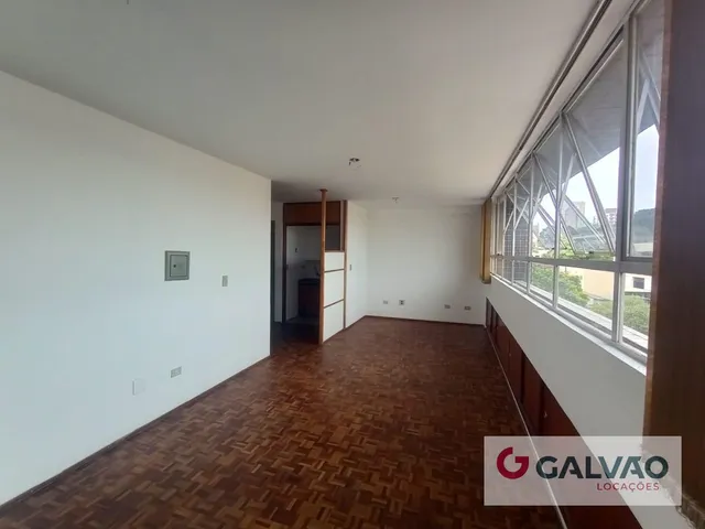 Sala para alugar, no bairro Centro Cívico em Curitiba