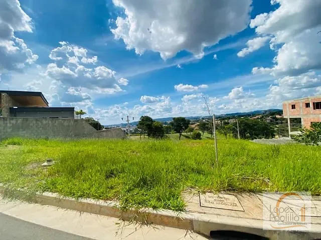 Terreno com 431m², à venda, no bairro Jardim São Nicolau em Atibaia