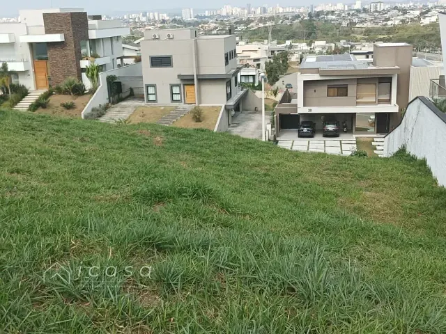 Terreno com 900m², à venda, no bairro Condomínio Reserva do Paratehy em São José dos Campos