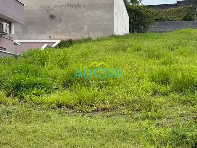 Terreno com 362m², à venda, no bairro Recanto dos Eucaliptos em São José dos Campos