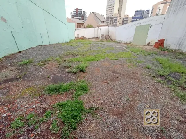 Terreno com 338m², à venda, no bairro Alto Da Gloria em Curitiba