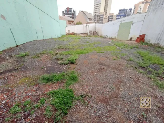 Terreno com 338m², à venda, no bairro Alto Da Gloria em Curitiba