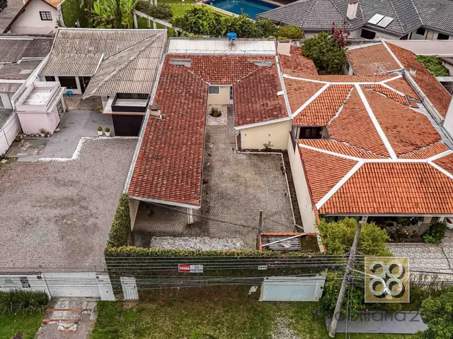 Terreno com 427m², à venda, no bairro Hugo Lange em Curitiba