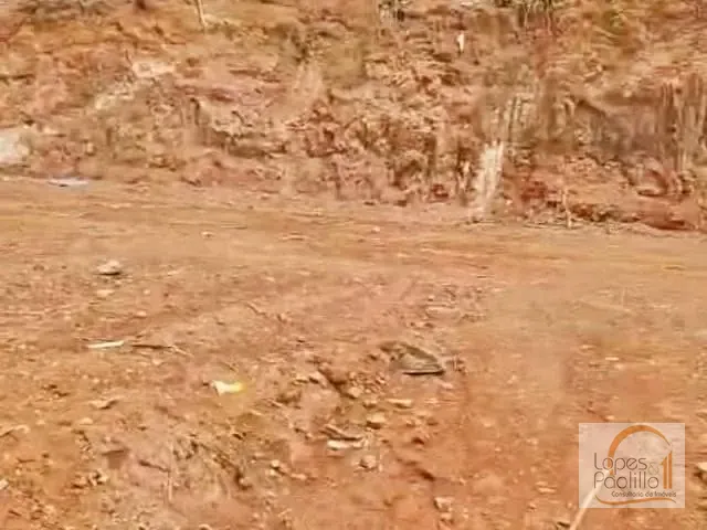 Terreno com 125m², à venda, no bairro Jardim Imperial em Atibaia