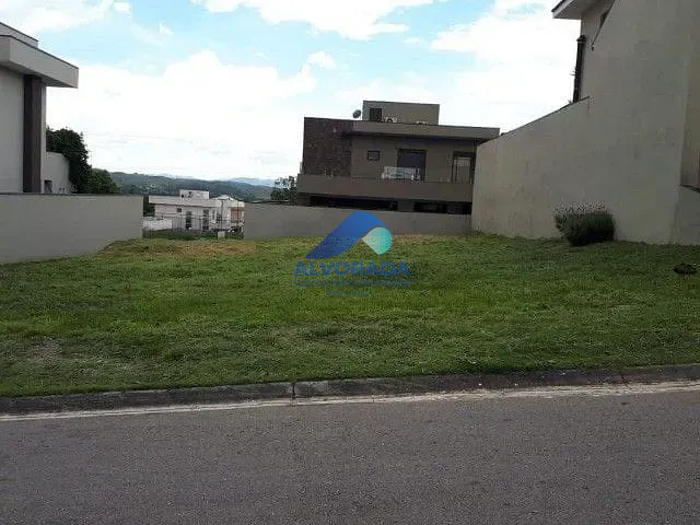 Terreno com 451m², à venda, no bairro Condomínio Residencial Monte Carlo em São José dos Campos