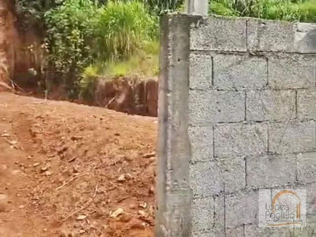 Terreno com 170m², à venda, no bairro Jardim Imperial em Atibaia