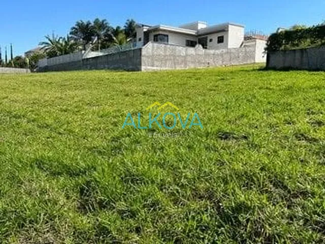 Terreno com 720m², à venda, no bairro Condomínio Reserva do Paratehy em São José dos Campos