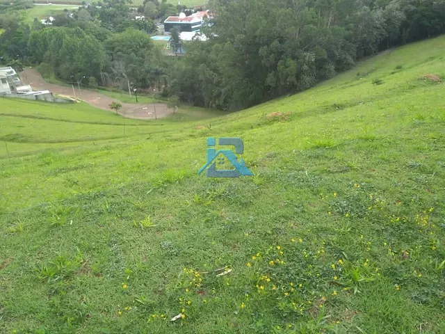 Terreno com 810m², à venda, no bairro Ville de France em Itatiba