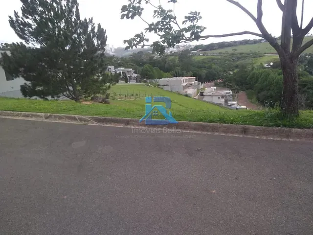 Terreno com 810m², à venda, no bairro Ville de France em Itatiba