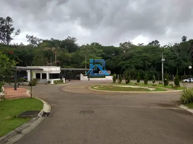 Terreno com 810m², à venda, no bairro Ville de France em Itatiba