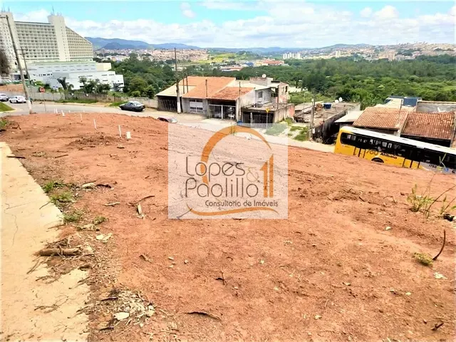 Terreno com 230m², à venda, no bairro Jardim Santo Antônio em Atibaia