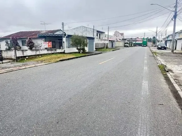 Terreno à venda, no bairro Cajuru em Curitiba