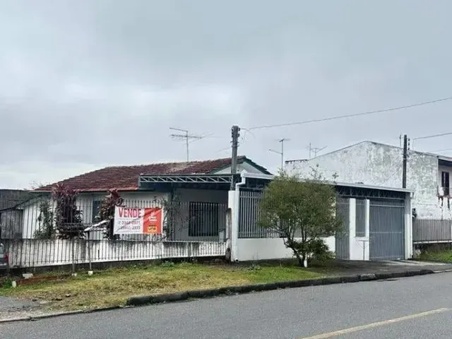 Terreno à venda, no bairro Cajuru em Curitiba