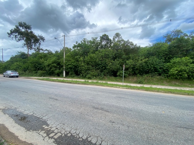 Terreno com 7000m², à venda, no bairro Três Vendas em Pelotas