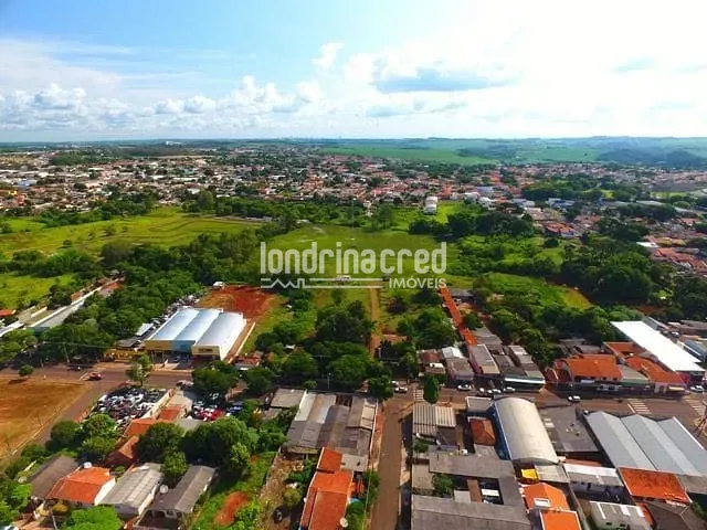 Terreno com 37000m², à venda, no bairro Centro em Rolândia