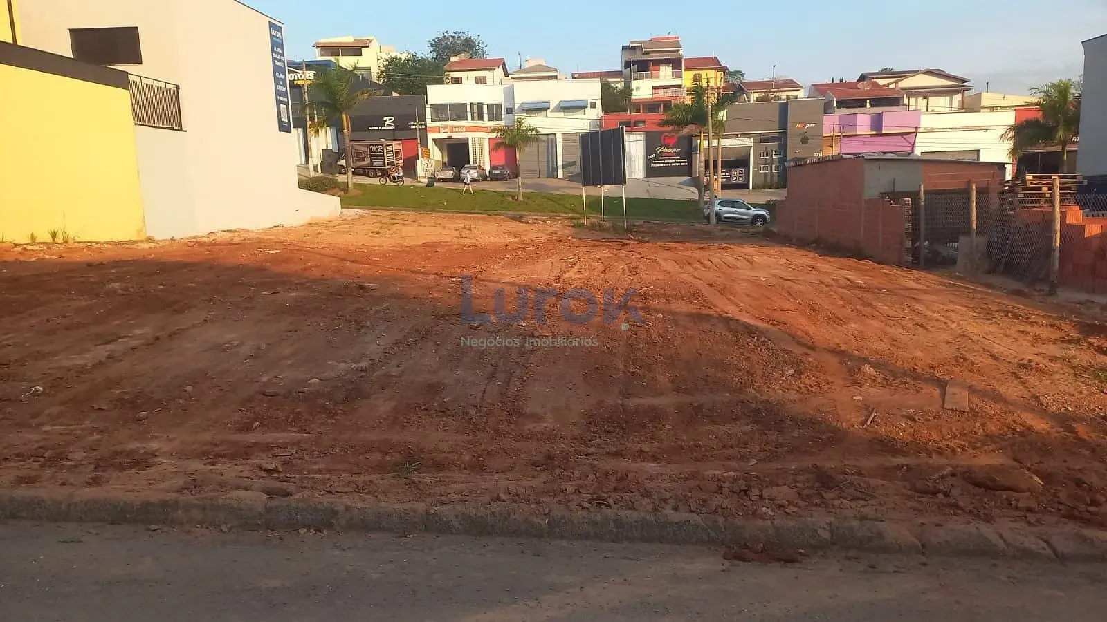 Terreno, 406 m² - Foto 1