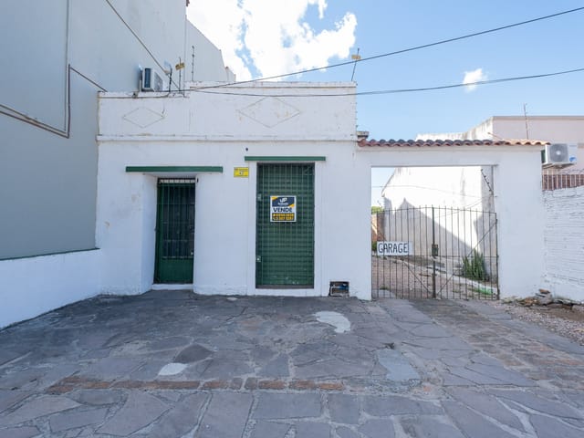 Terreno com 408m², à venda, no bairro Areal em Pelotas