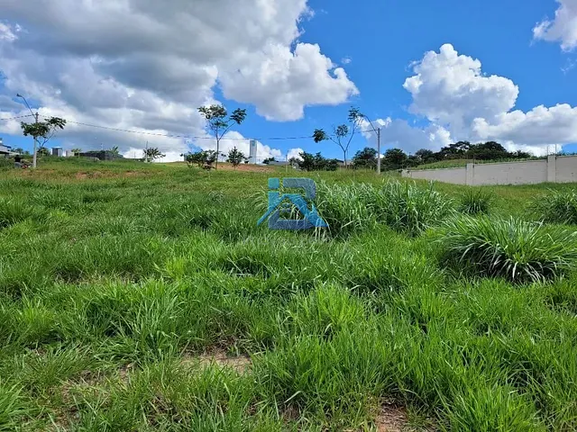 Terreno com 571m², à venda, no bairro Residencial Fazenda Santa Rosa - Fase 1 em Itatiba