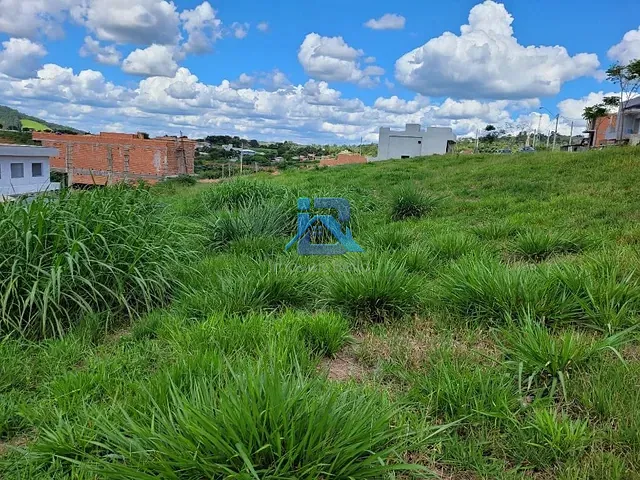 Terreno com 571m², à venda, no bairro Residencial Fazenda Santa Rosa - Fase 1 em Itatiba