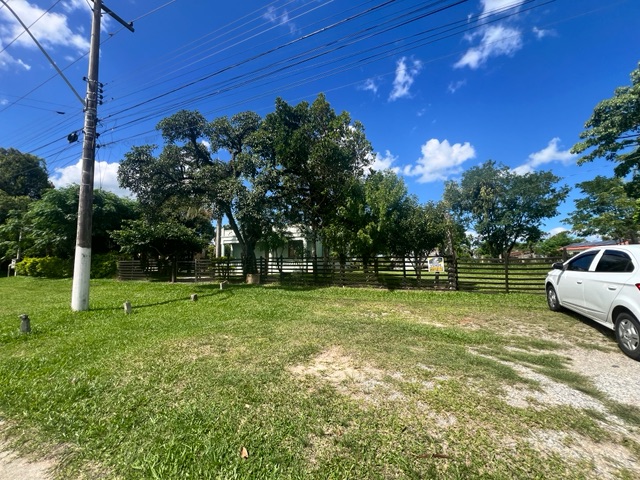 Terreno com 15885m², à venda, no bairro Três Vendas em Pelotas