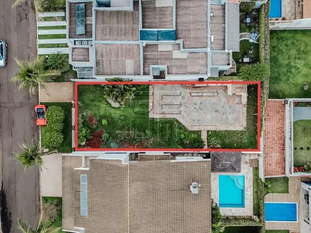 Terreno com 360m², à venda, no bairro Terras de Santana II em Londrina