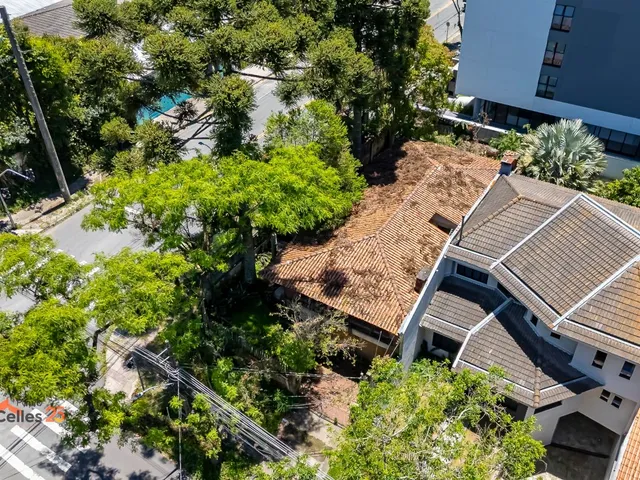 Terreno com 375m², à venda, no bairro Boa Vista em Curitiba
