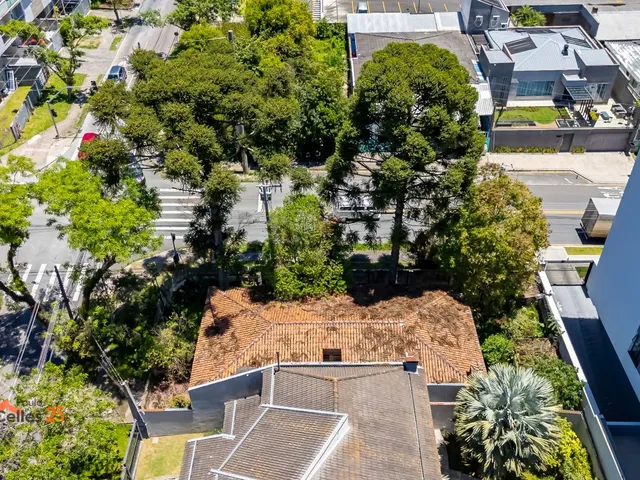 Terreno com 375m², à venda, no bairro Boa Vista em Curitiba