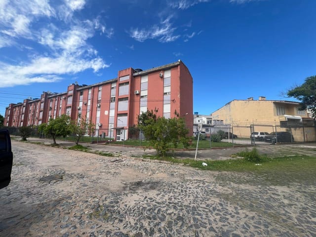 Terreno com 300m², à venda, no bairro Centro em Pelotas