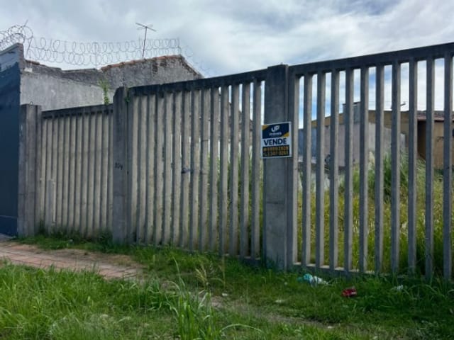 Terreno com 300m², à venda, no bairro Centro em Pelotas