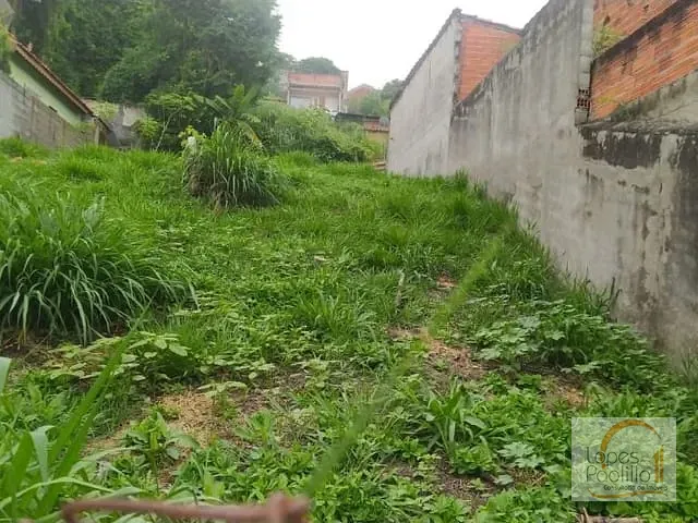 Terreno com 270m², à venda, no bairro Jardim Imperial em Atibaia