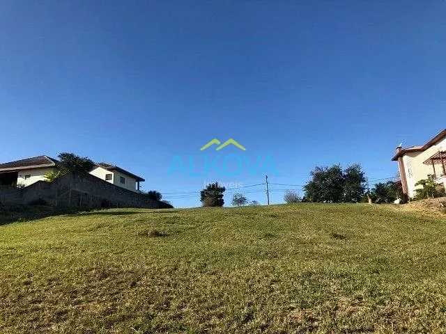 Terreno com 2142m², à venda, no bairro Condomínio Residencial Mirante do Vale em Jacareí
