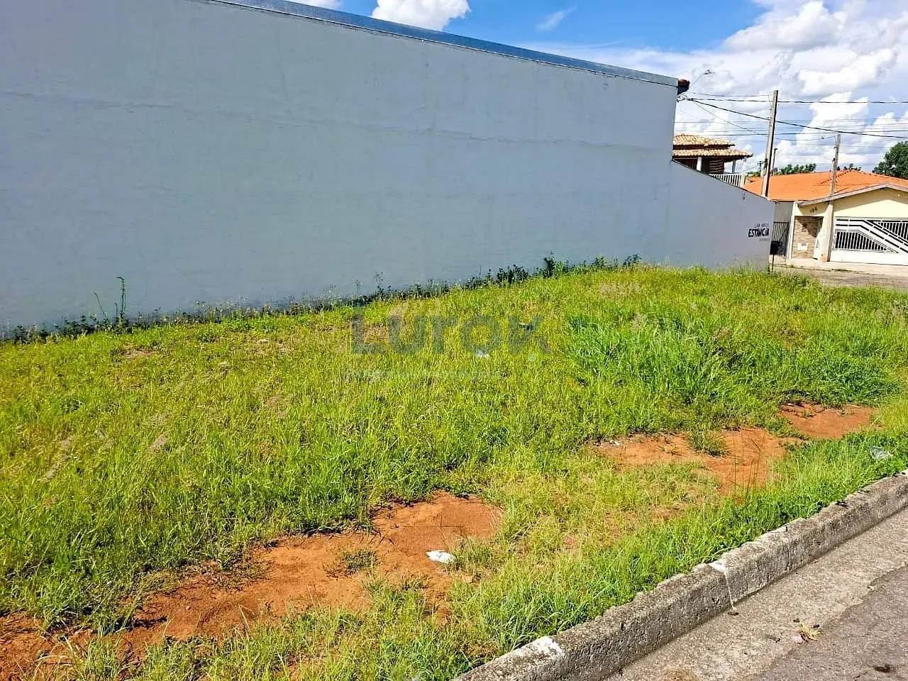 Terreno, 140 m² - Foto 1