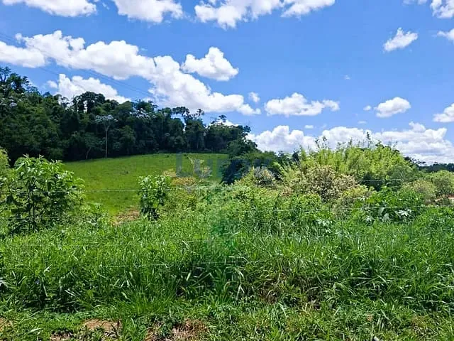 Terreno com 401m², à venda, no bairro Núcleo Habitacional Brumado em Morungaba