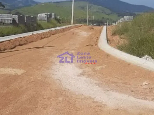Terreno com 300m², à venda, no bairro Jardim Monte Cristo em Piracaia