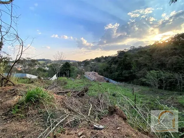 Terreno com 415m², à venda, no bairro Jardim Paulista em Atibaia