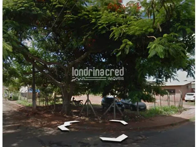 Terreno com 1300m², à venda, no bairro Armindo Guazzi em Londrina