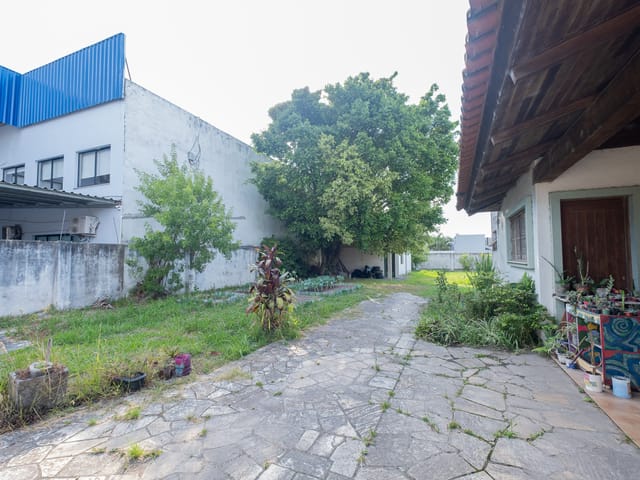 Terreno com 2040m², à venda, no bairro Três Vendas em Pelotas