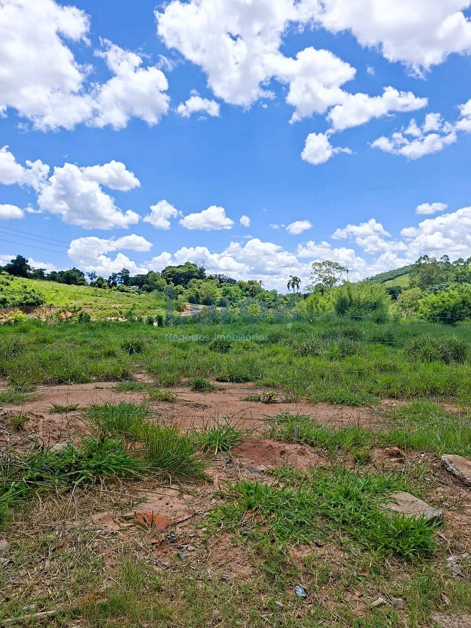 Terreno, 329 m² - Foto 1