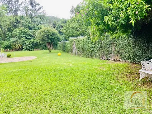 Terreno com 634m², à venda, no bairro Jardim Floresta em Atibaia