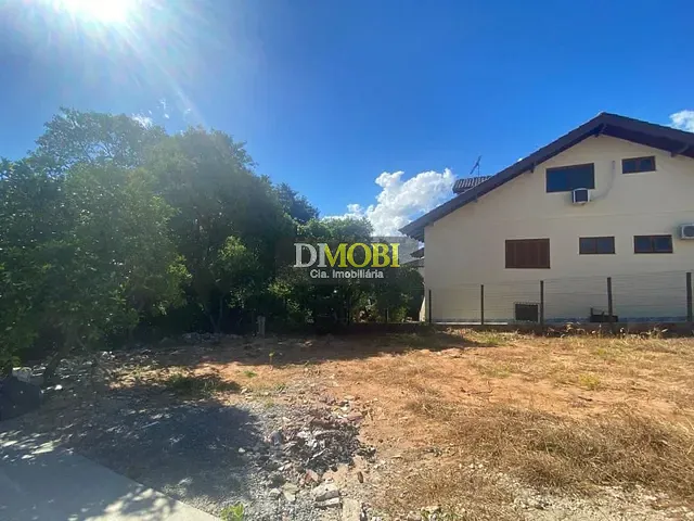 Terreno com 352m², à venda, no bairro Cadiz em Gravataí