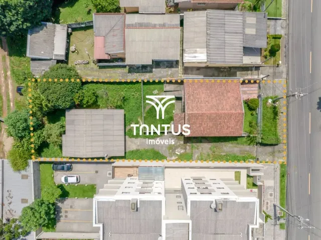 Terreno à venda, no bairro Tingui em Curitiba