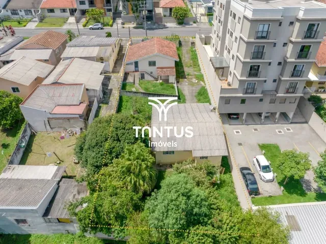 Terreno à venda, no bairro Tingui em Curitiba
