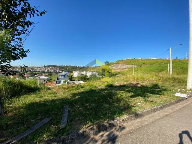 Terreno com 250m², à venda, no bairro Núcleo Residencial Porto Seguro em Itatiba