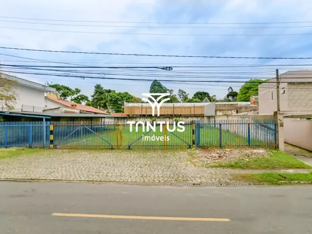 Terreno à venda, no bairro Bacacheri em Curitiba