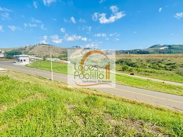 Terreno com 384m², à venda, no bairro Serras de Atibaia 1 em Atibaia