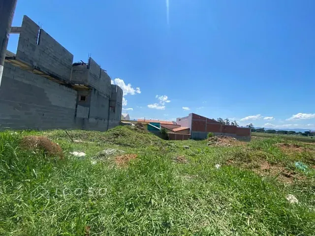 Terreno com 175m², à venda, no bairro Vila Bandeirantes em Caçapava