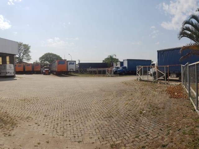 Terreno com 71102m², à venda, no bairro Eugênio de Melo em São José dos Campos