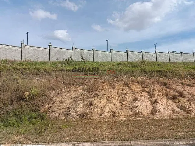 Terreno com 587m², à venda, no bairro Parque Villa dos Pinheiros em Indaiatuba