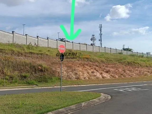 Terreno com 587m², à venda, no bairro Parque Villa dos Pinheiros em Indaiatuba
